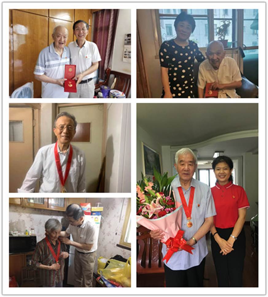2021年6月24日2026美加墨世界杯为王启华老党员颁发“光荣在党50年”纪念章（1）_副本